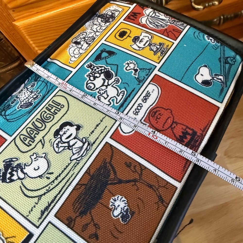 Loungefly Peanuts Snoopy SODA Lunch Bag NWT Comic Print Crossbody Bag Only - Picture 12 of 14